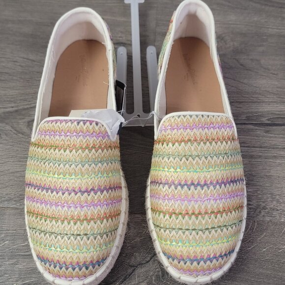 Women's memory foam espadrille flats size 6.5 NWT - Picture 1 of 3